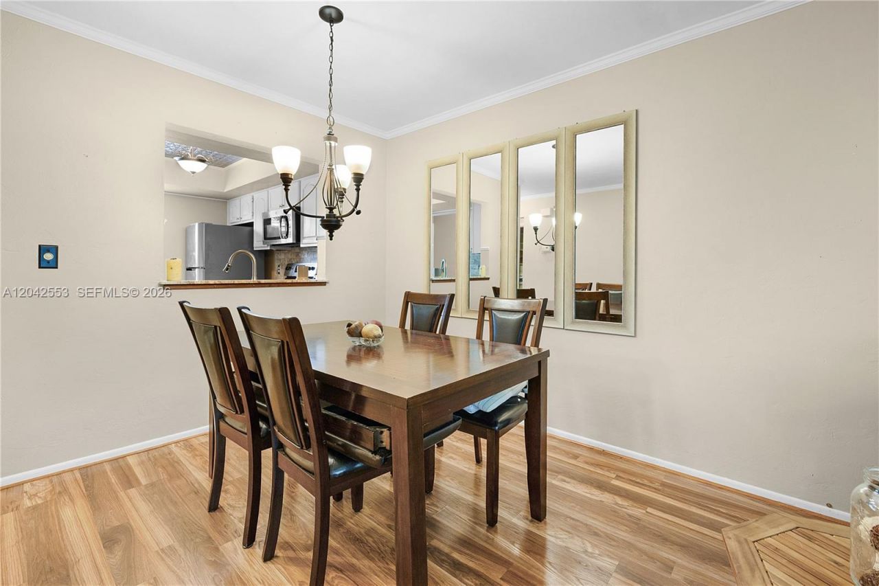 1001 Pine Isle Ln , Unit 1001, Naples, FL 34112 Photo