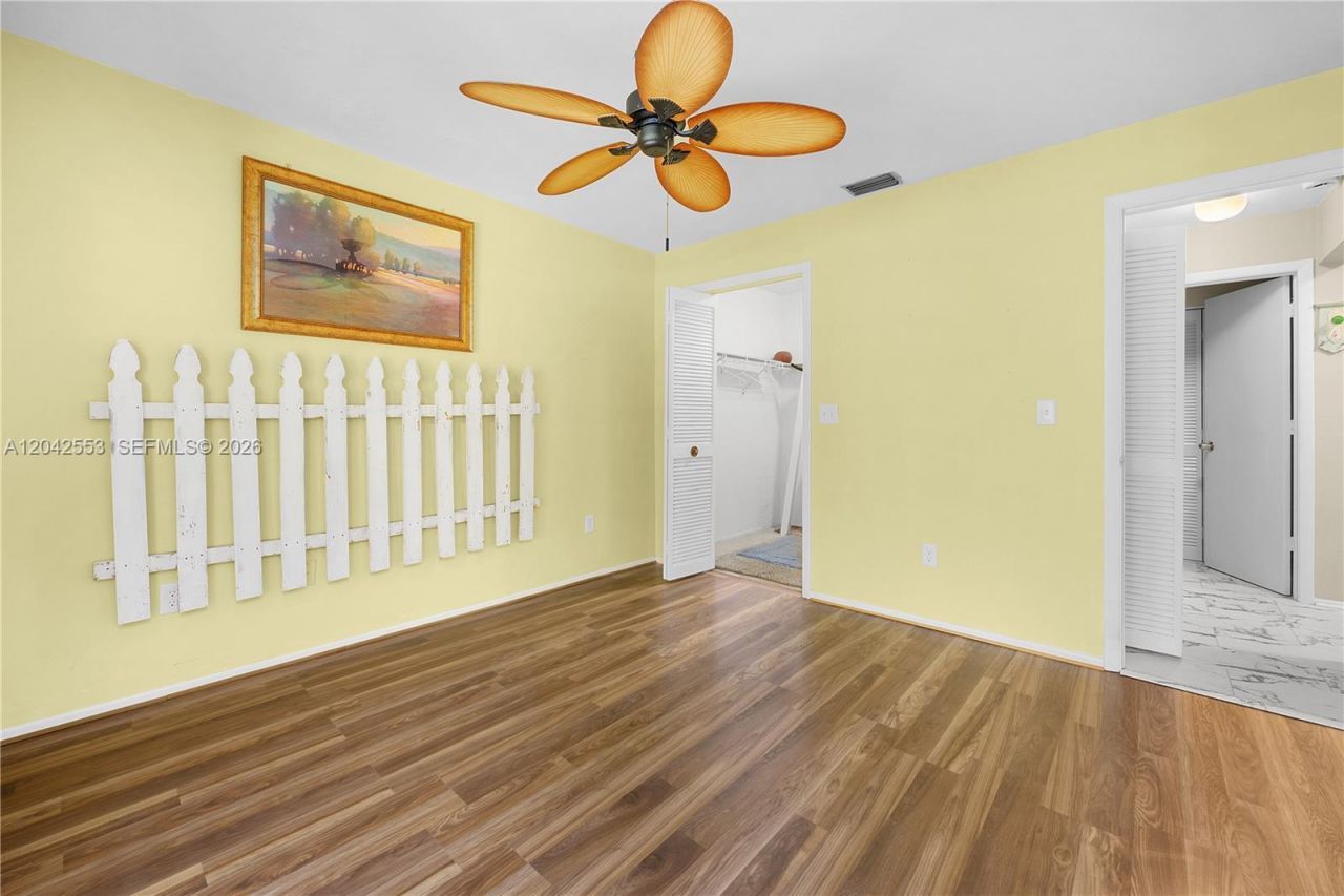 1001 Pine Isle Ln , Unit 1001, Naples, FL 34112 Photo