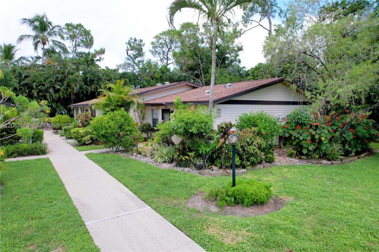 1001 Pine Isle Ln , Unit 1001, Naples, FL 34112 Photo