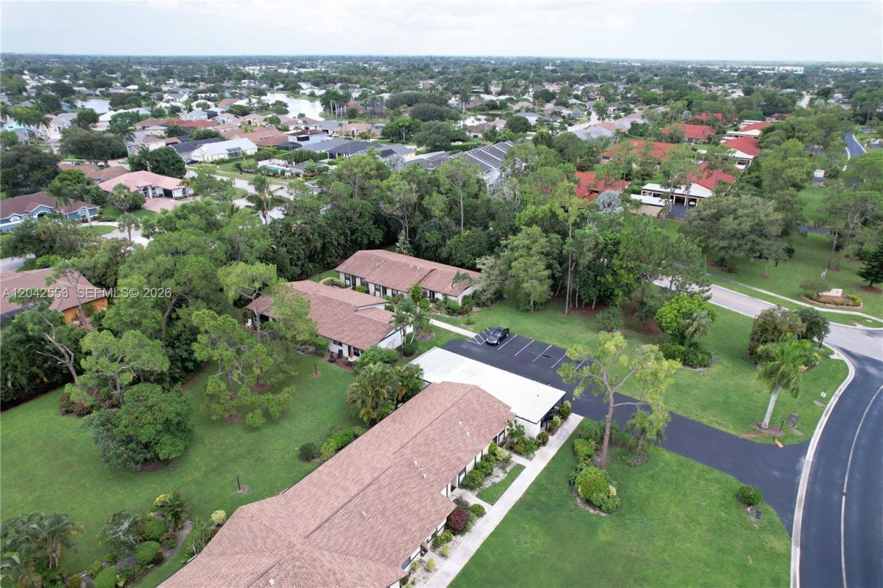 1001 Pine Isle Ln , Unit 1001, Naples, FL 34112 Photo