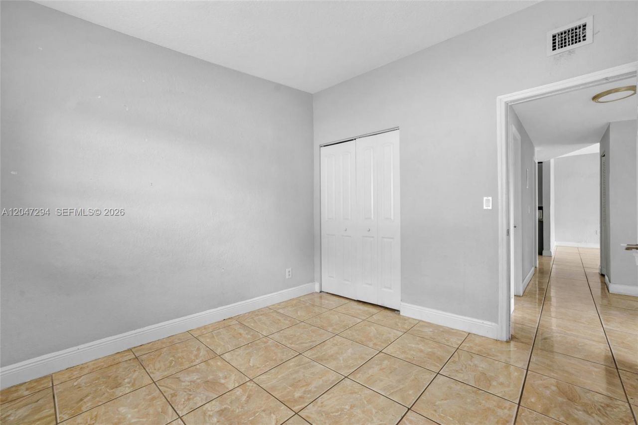 18100 NW 7th Pl , Miami Gardens, FL 33169 Photo