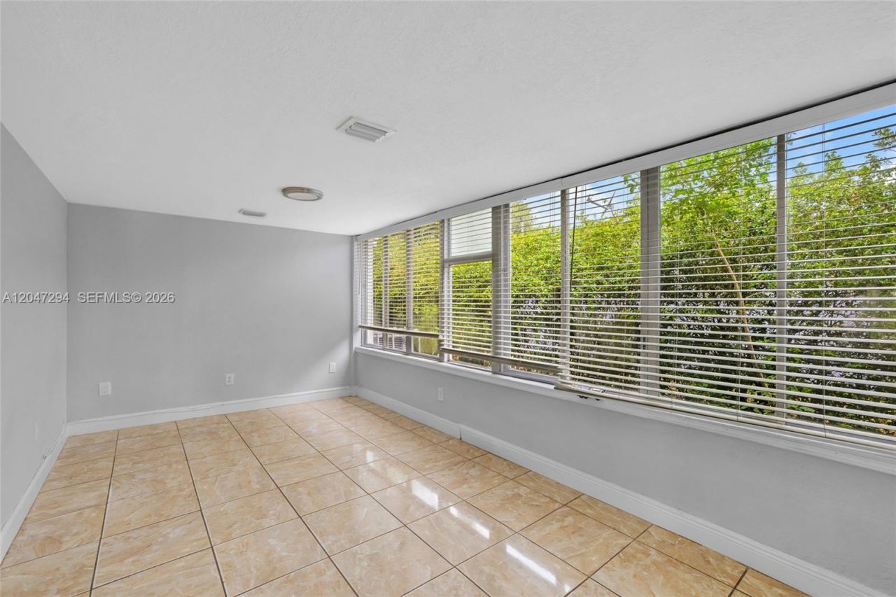 18100 NW 7th Pl , Miami Gardens, FL 33169 Photo