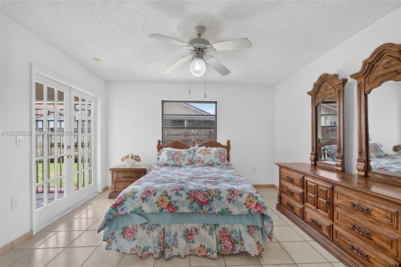 4756 SW 143rd Ave , Miami, FL 33175 Photo