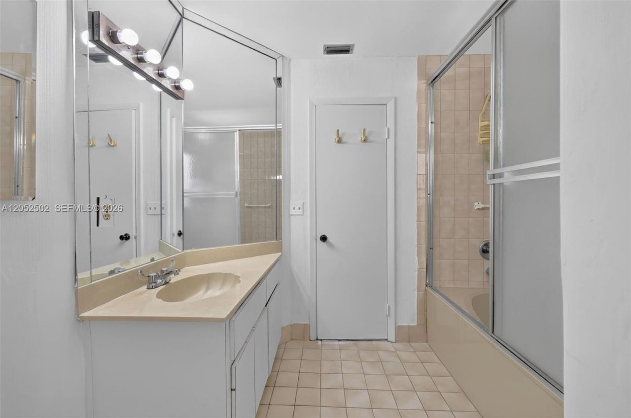 4756 SW 143rd Ave , Miami, FL 33175 Photo