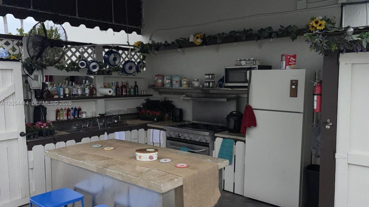 16401 SW 141st Ave, Miami, FL 33177 Photo
