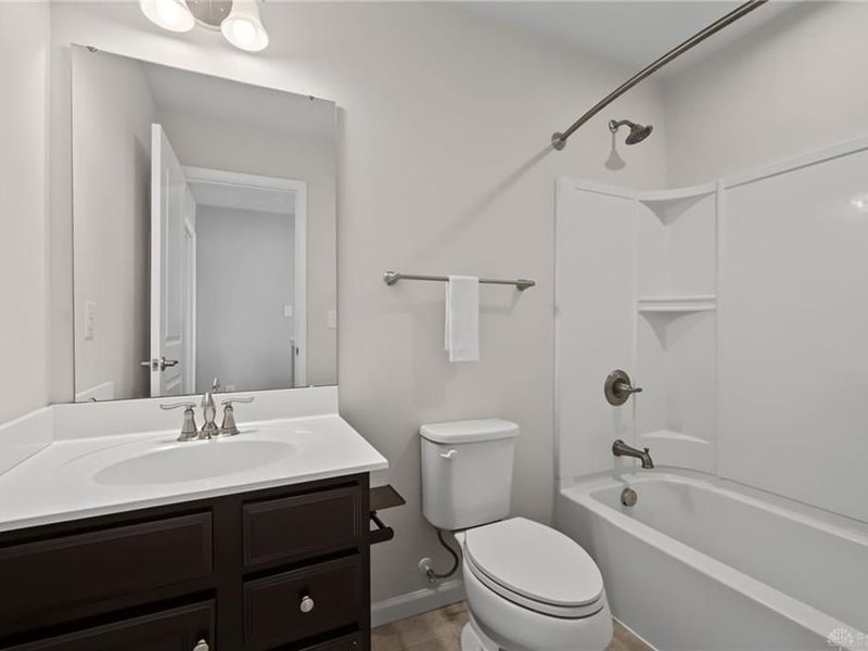 6300 Willow Oak Drive, Tipp City, OH 45371 Photo 37