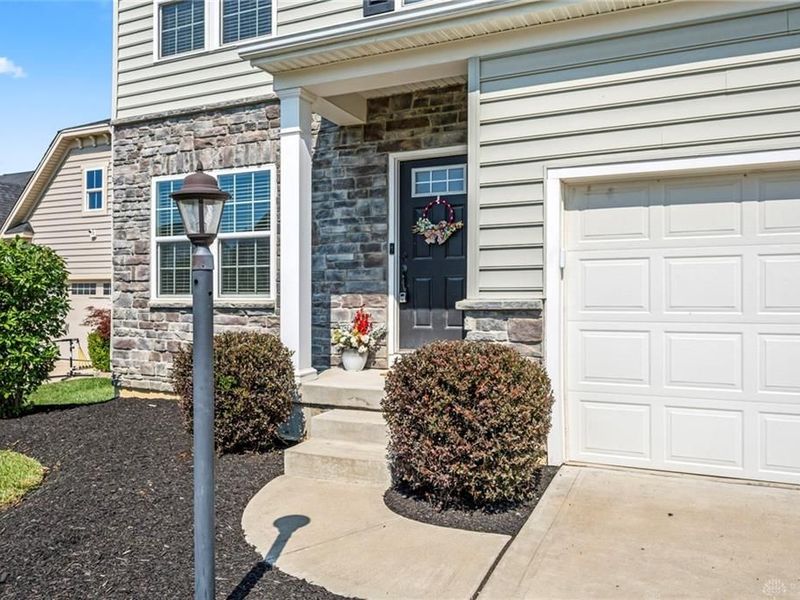 6300 Willow Oak Drive, Tipp City, OH 45371 Photo 5