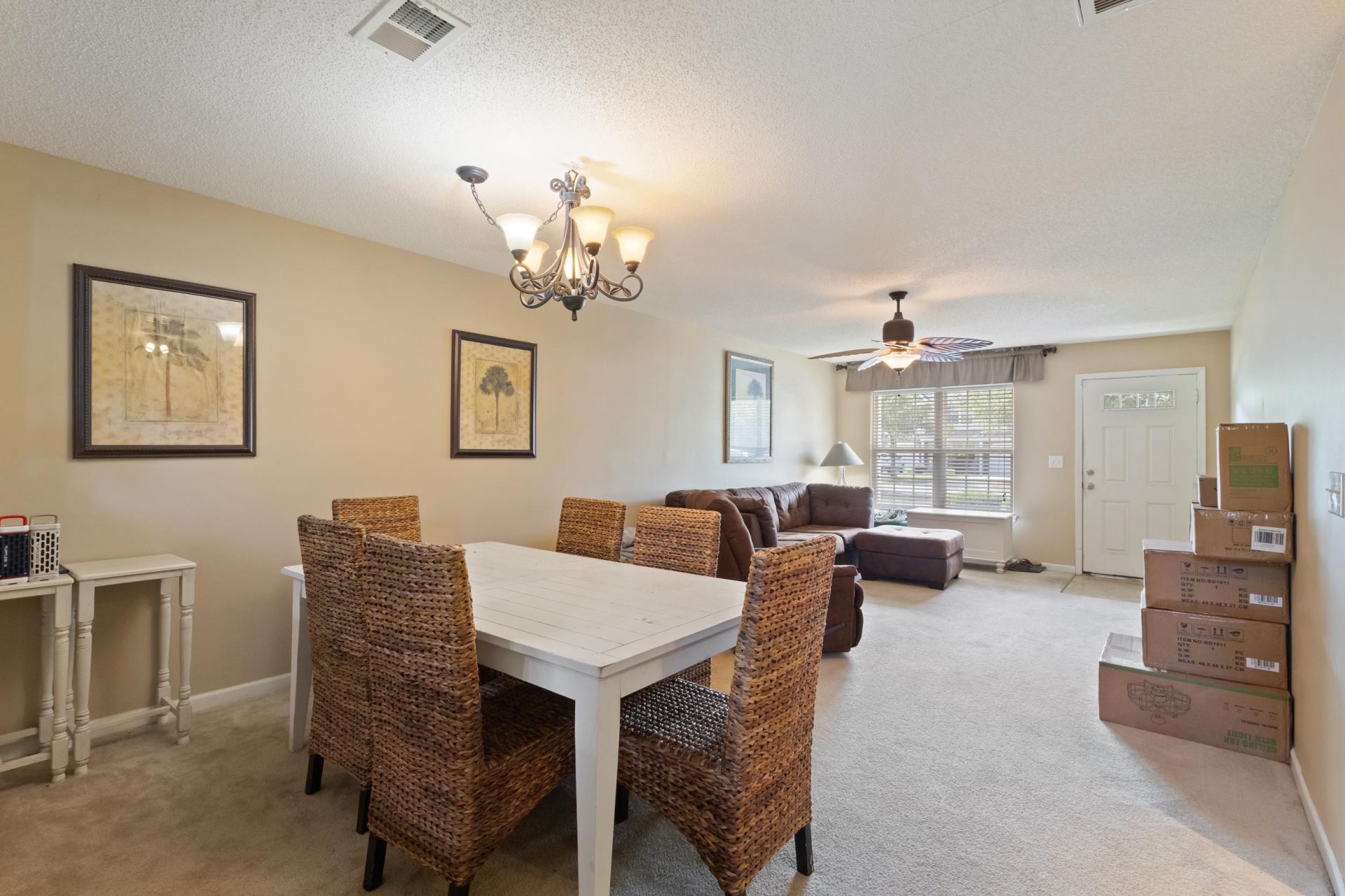 552 Uniola Dr.  Photo 12