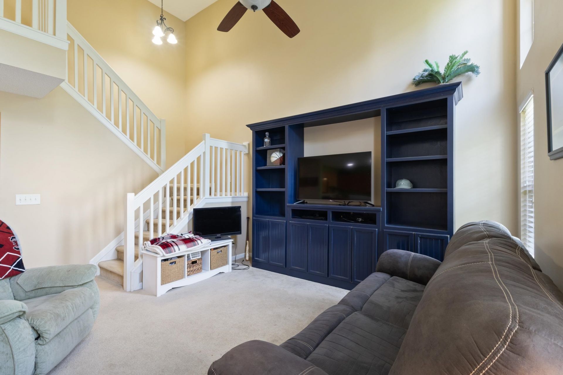 552 Uniola Dr.  Photo 24