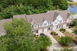 552 Uniola Dr.  photo 4
