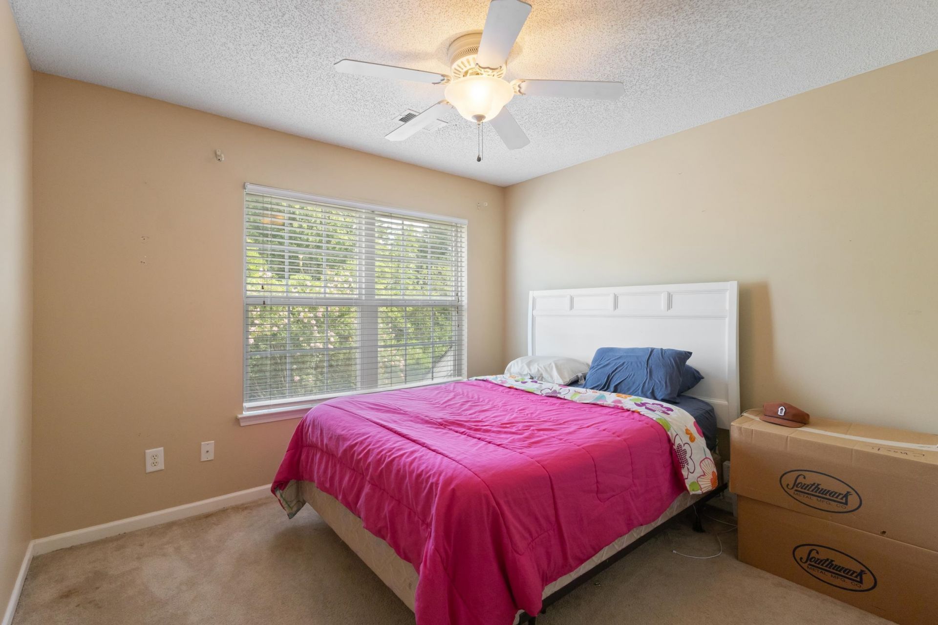 552 Uniola Dr.  Photo 33