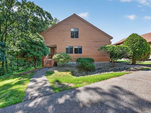 14 Danforth, Unit 14, Haverhill, MA 01832