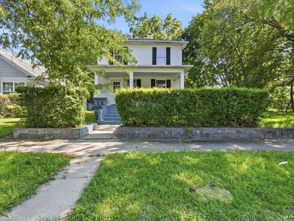 705 W Indiana Avenue, Elkhart, IN 46516