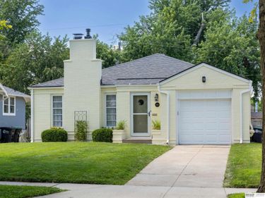 834 S 59 Street, Omaha, NE 68106