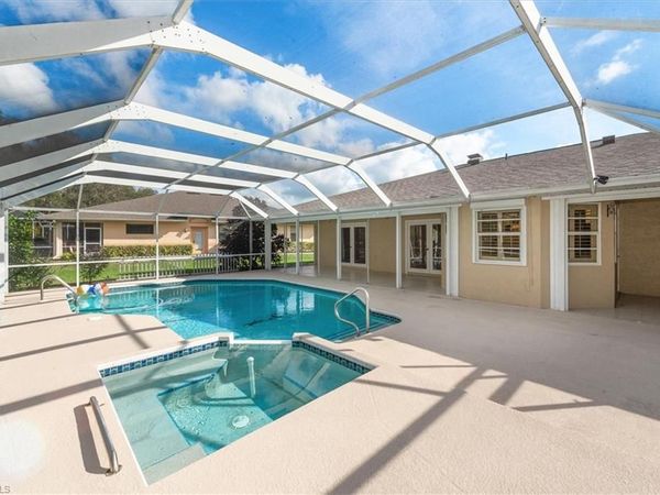 20023 Lake Vista CIR N, LEHIGH ACRES, FL 33936