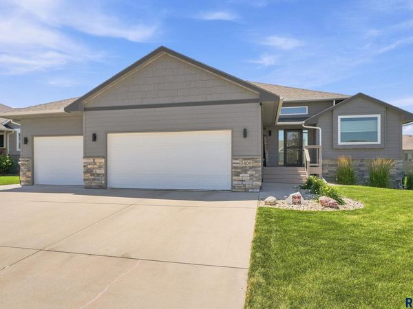 5409 S Solono Ave, Sioux Falls, SD 57108