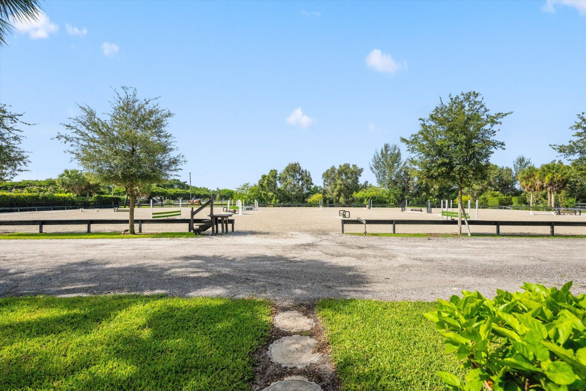 4751 S South Road, Wellington, FL 00000 Photo