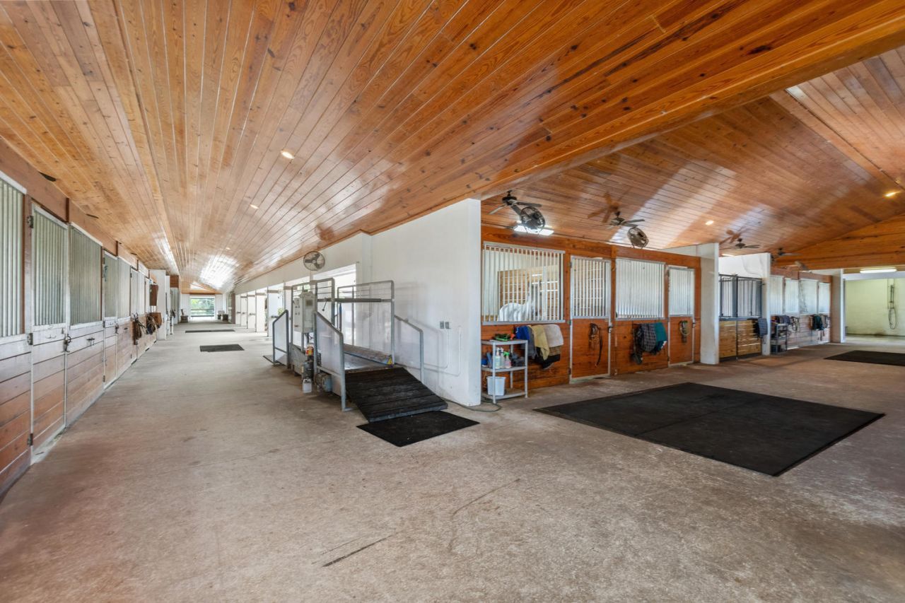 4751 S South Road, Wellington, FL 00000 Photo