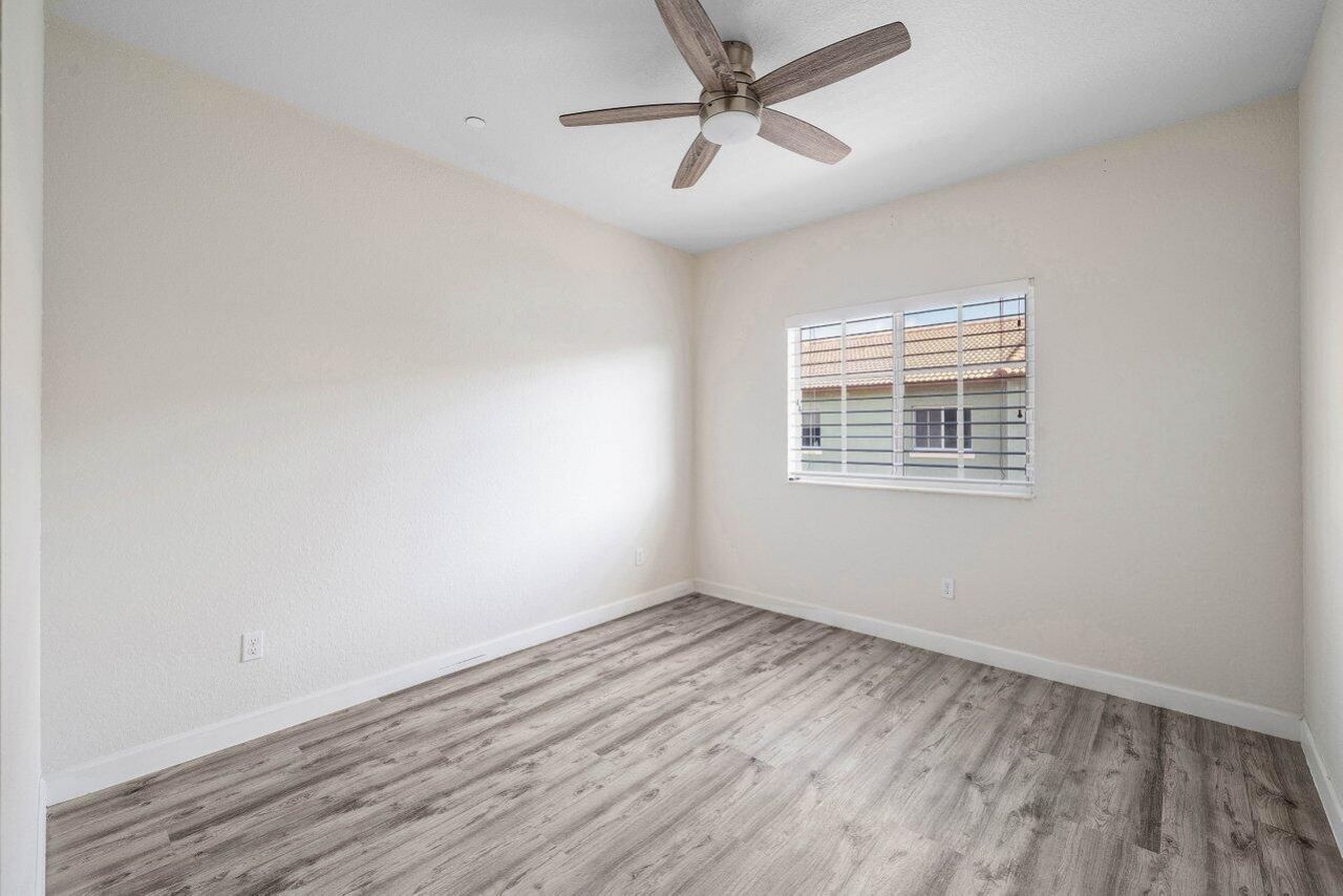 48 NW Hawthorne Place, Boca Raton, FL 33432 Photo