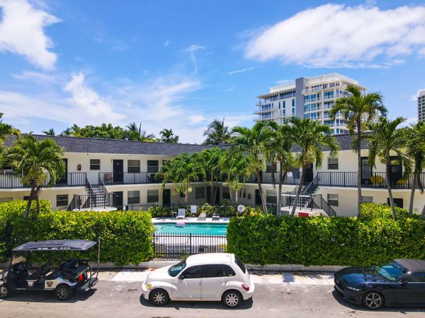 512 BAYSHORE Drive, Unit 202, Fort Lauderdale, FL 33304