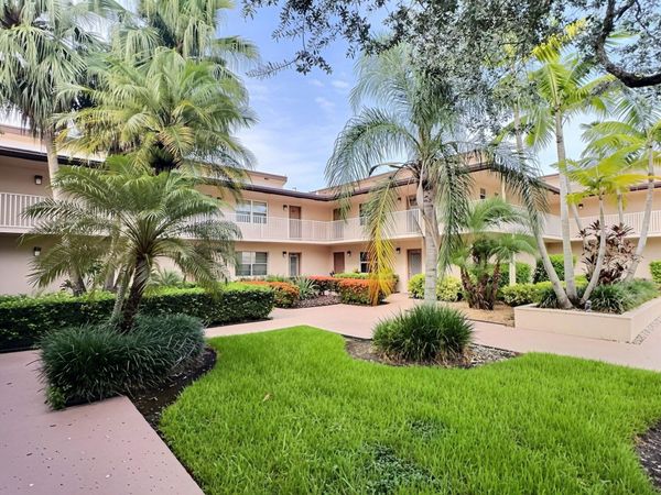 8760 AZALEA Court, Unit 203, Tamarac, FL 33321