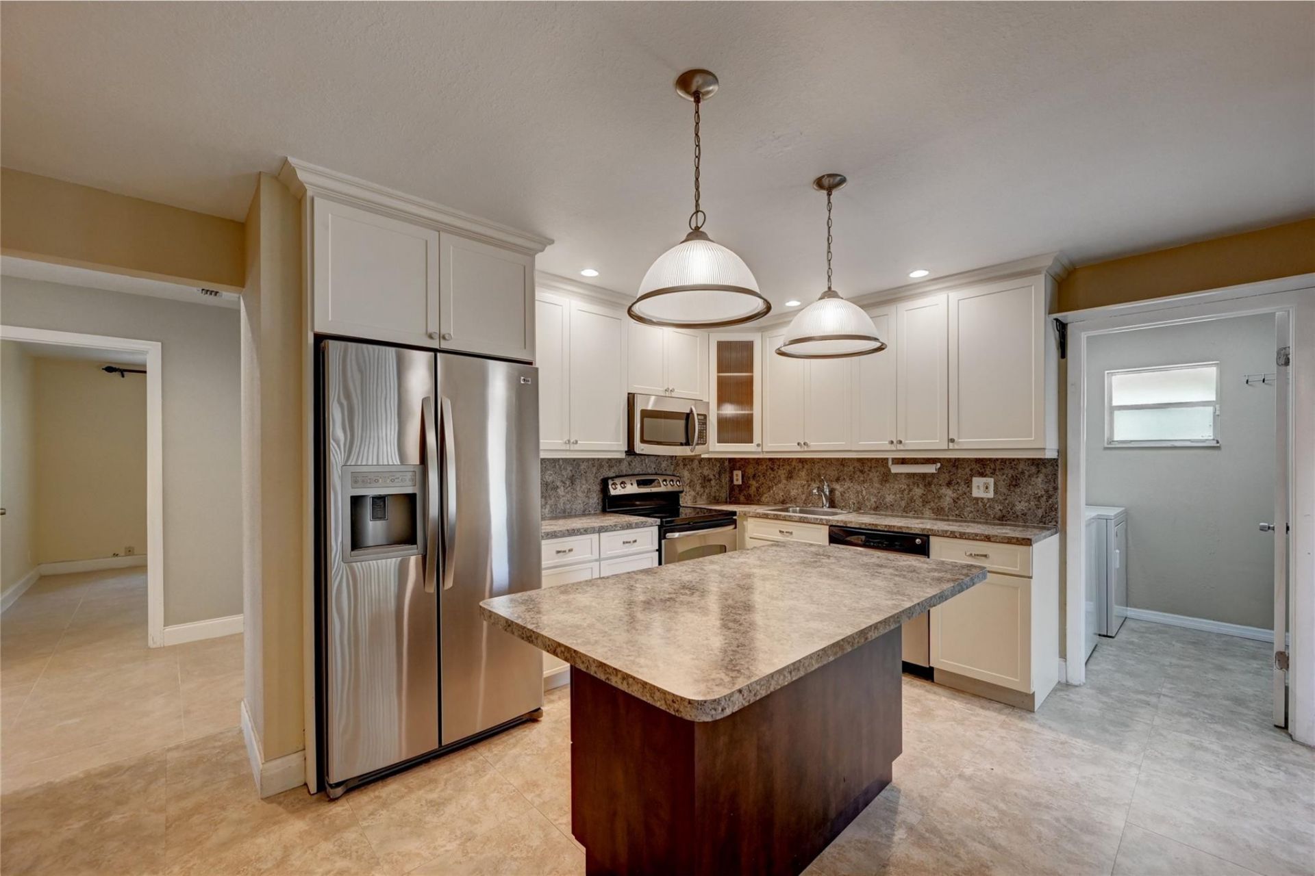 8760 Azalea Court, Unit 203, Tamarac, FL 33321 Photo