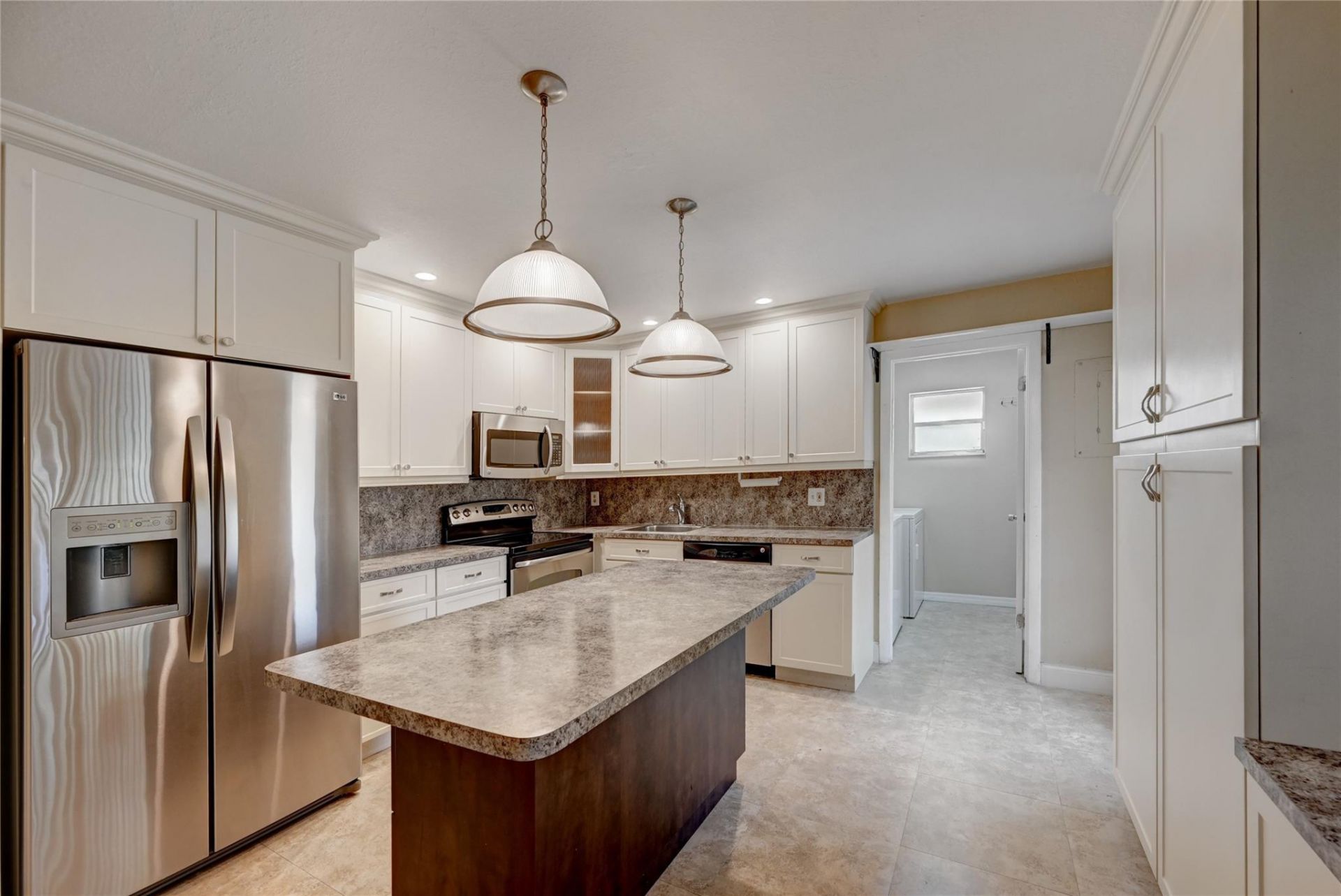 8760 Azalea Court, Unit 203, Tamarac, FL 33321 Photo