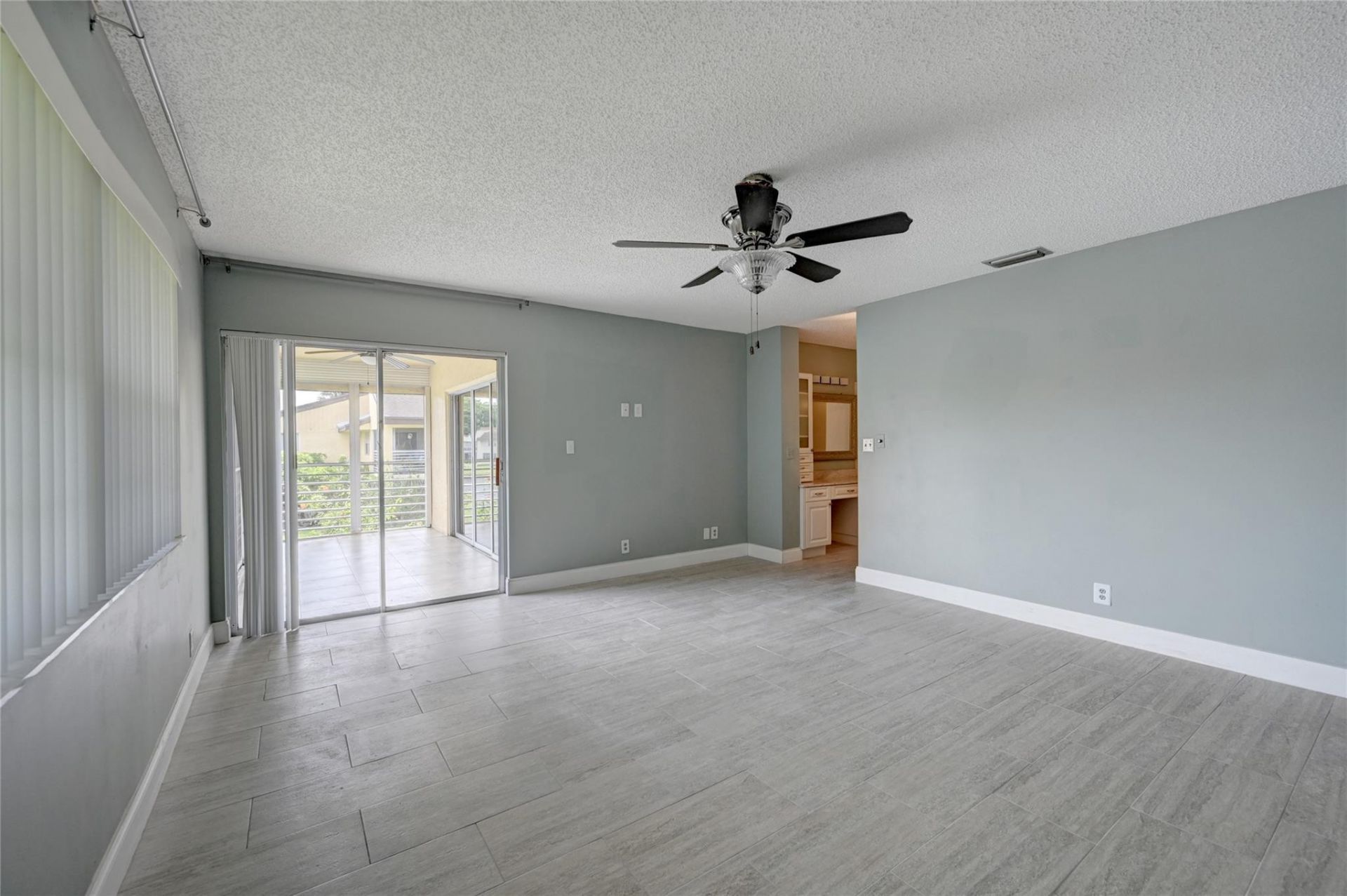 8760 Azalea Court, Unit 203, Tamarac, FL 33321 Photo