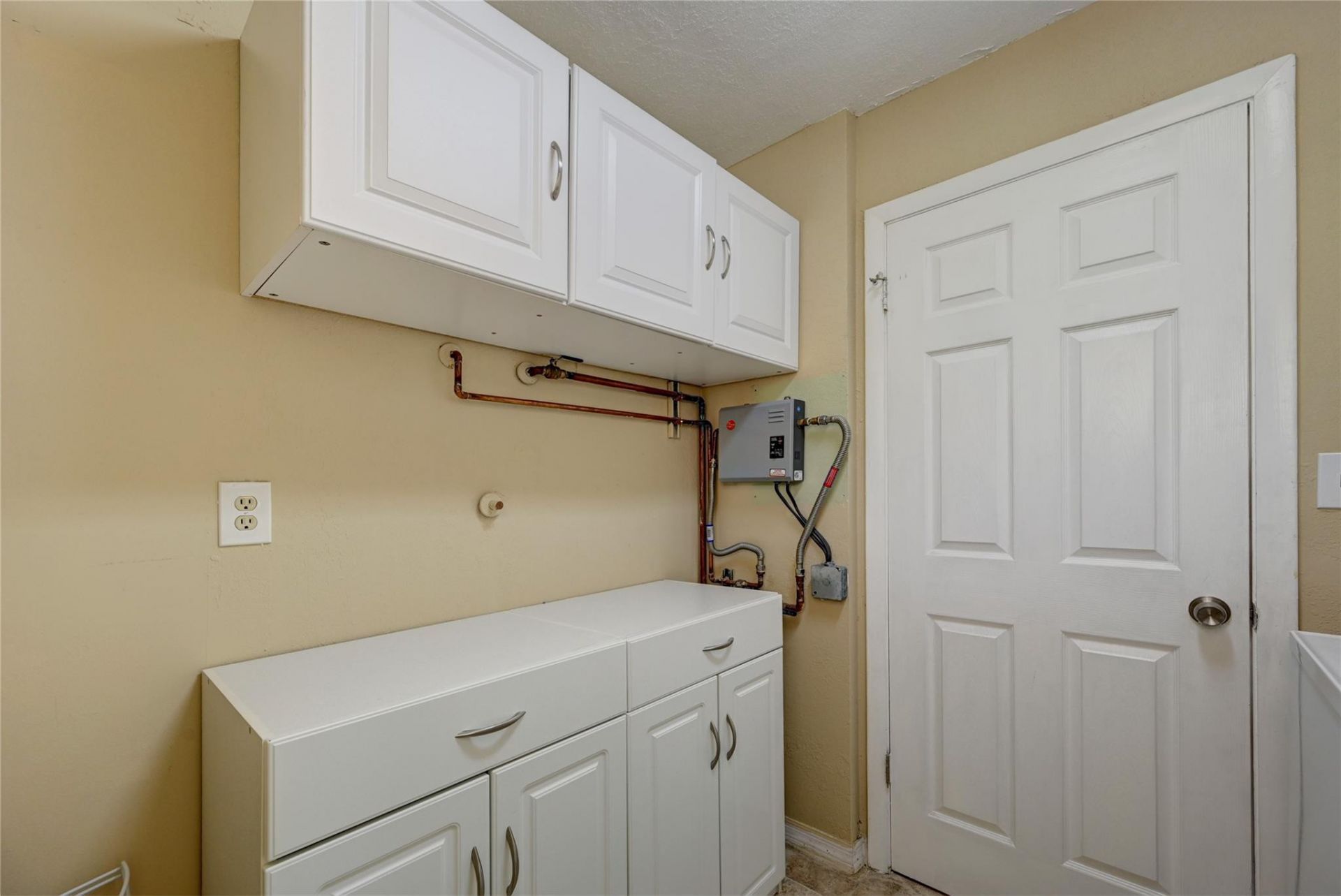 8760 Azalea Court, Unit 203, Tamarac, FL 33321 Photo