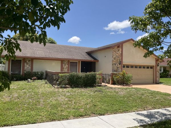 4770 NW 85TH Avenue, Lauderhill, FL 33351