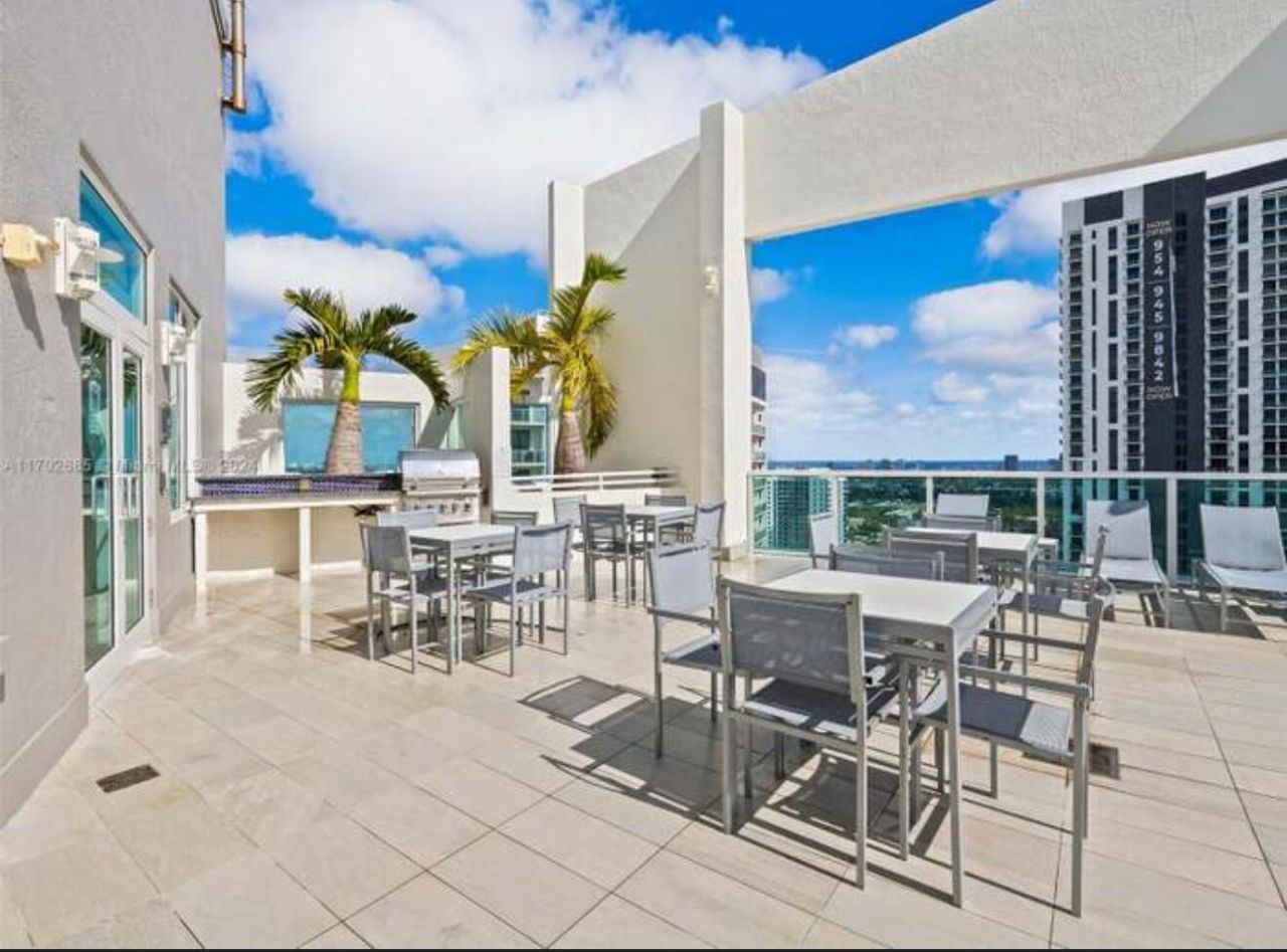 350 SE 2nd Street, Unit 2630, Fort Lauderdale, FL 33301 Photo