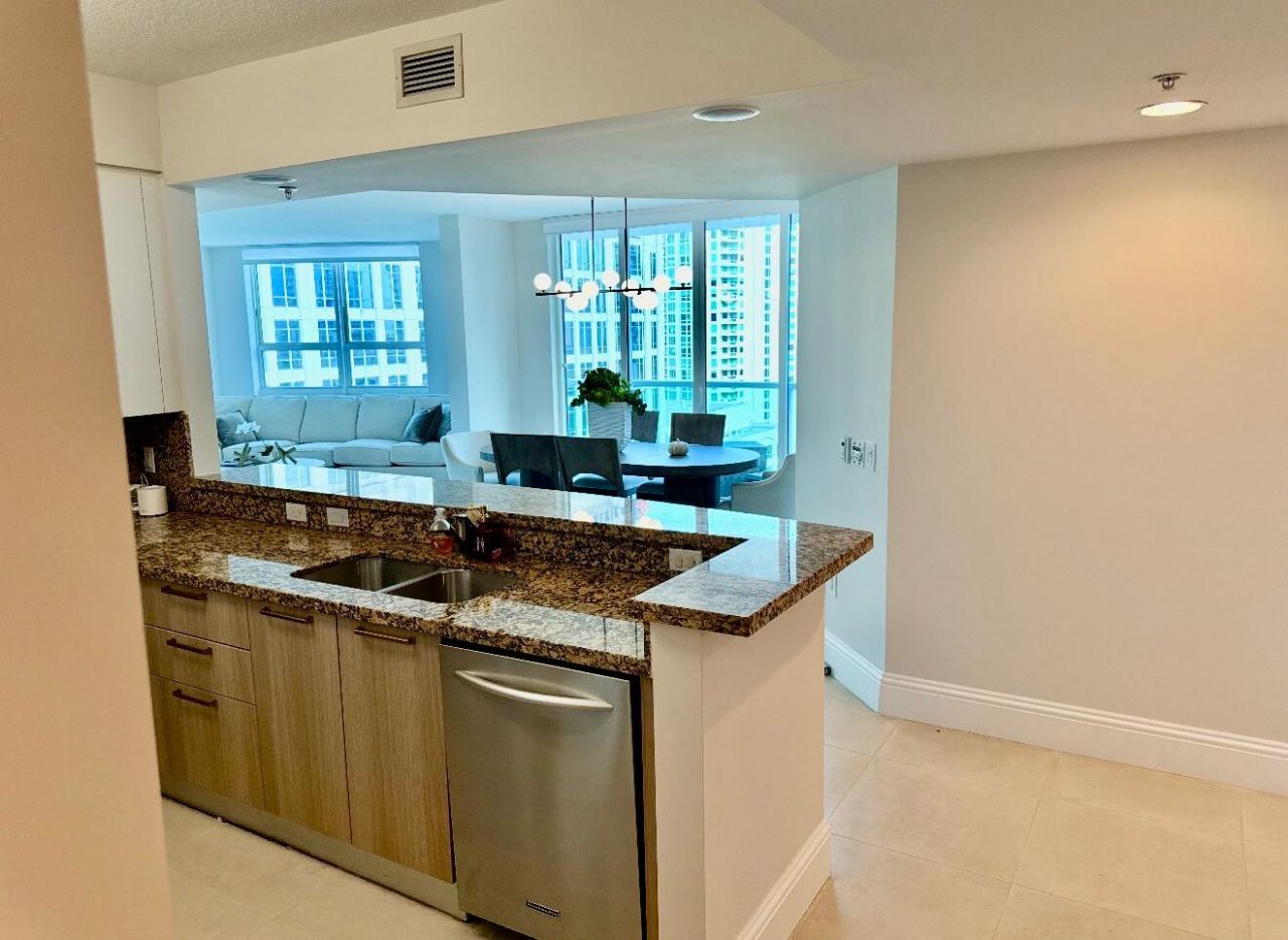 350 SE 2nd Street, Unit 2630, Fort Lauderdale, FL 33301 Photo