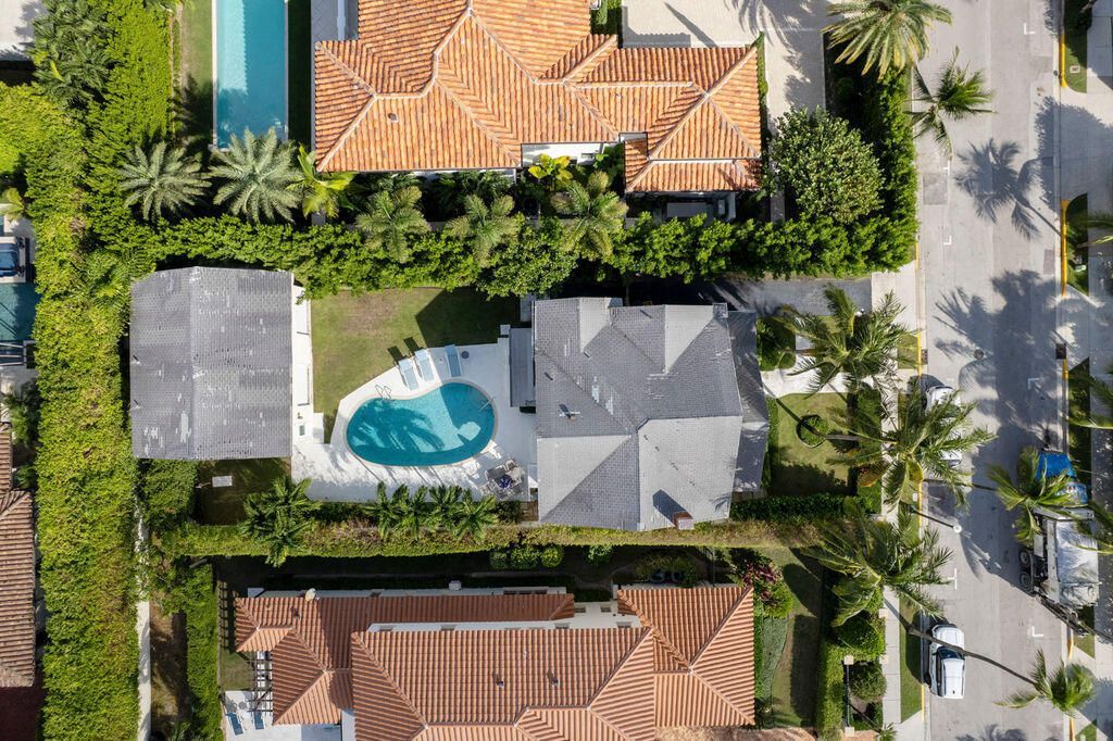 141 Australian Avenue, Palm Beach, FL 33480 Photo