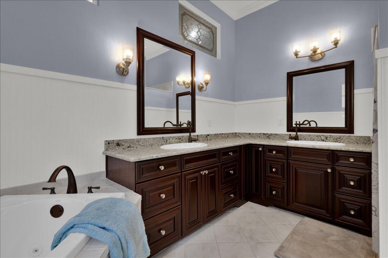 7900 Saddlebrook Drive, Port Saint Lucie, FL 34986 Photo