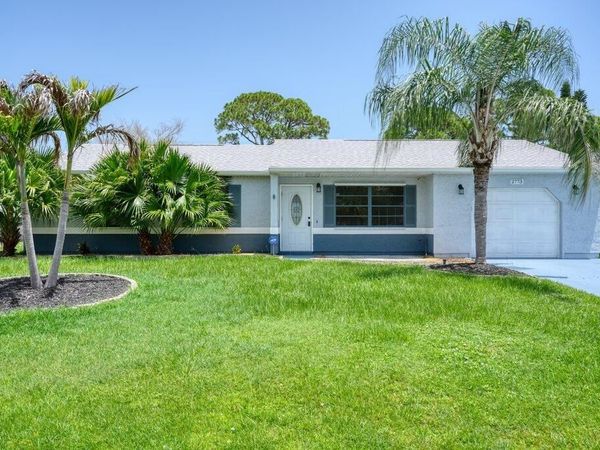 2773 SE Brevard Avenue, Port St. Lucie, FL 34952