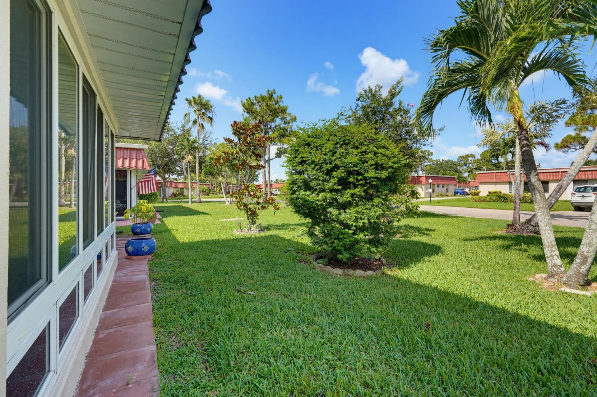 676 Laconia Circle, Unit B, Lake Worth, FL 33467 Photo