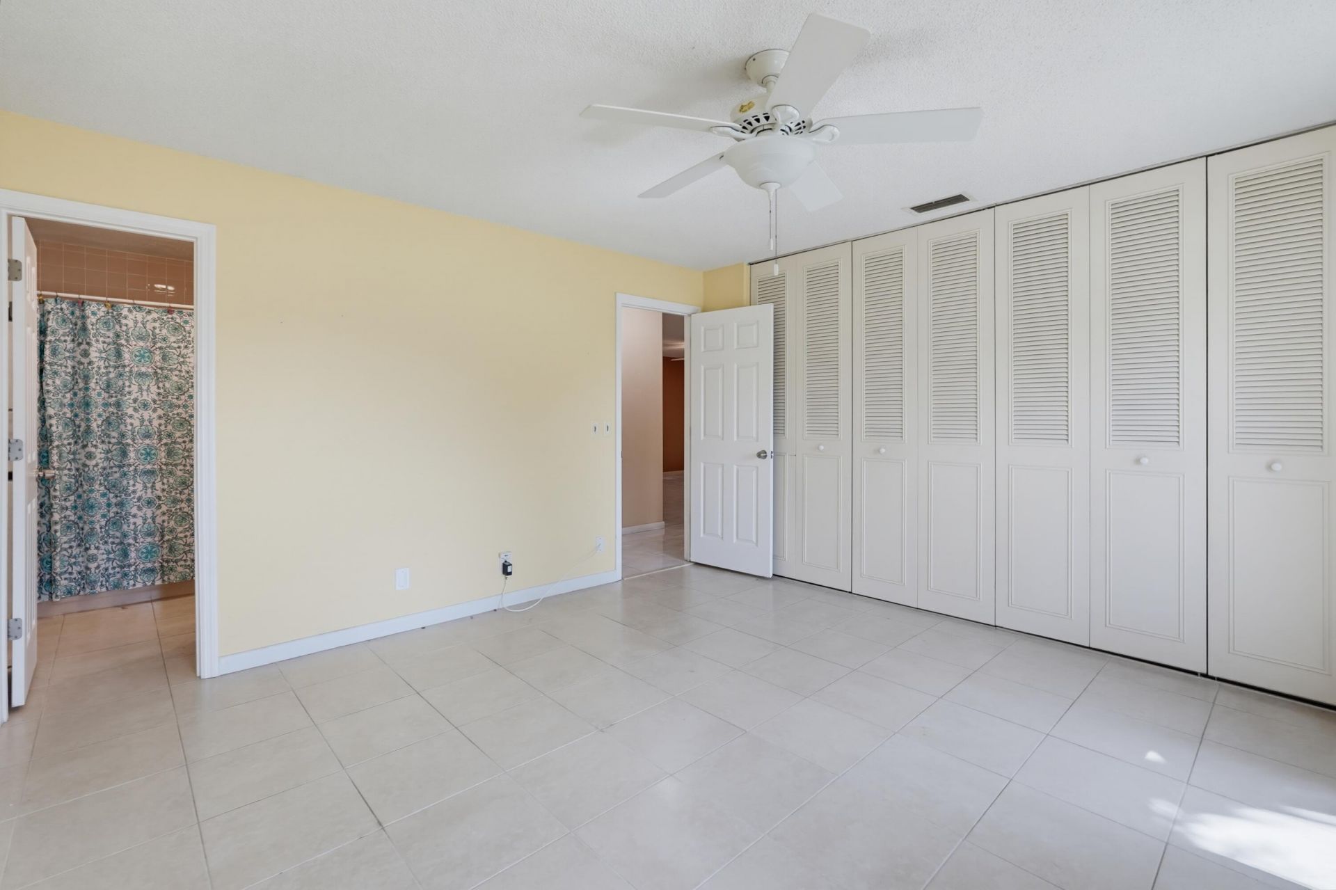 676 Laconia Circle, Unit B, Lake Worth, FL 33467 Photo