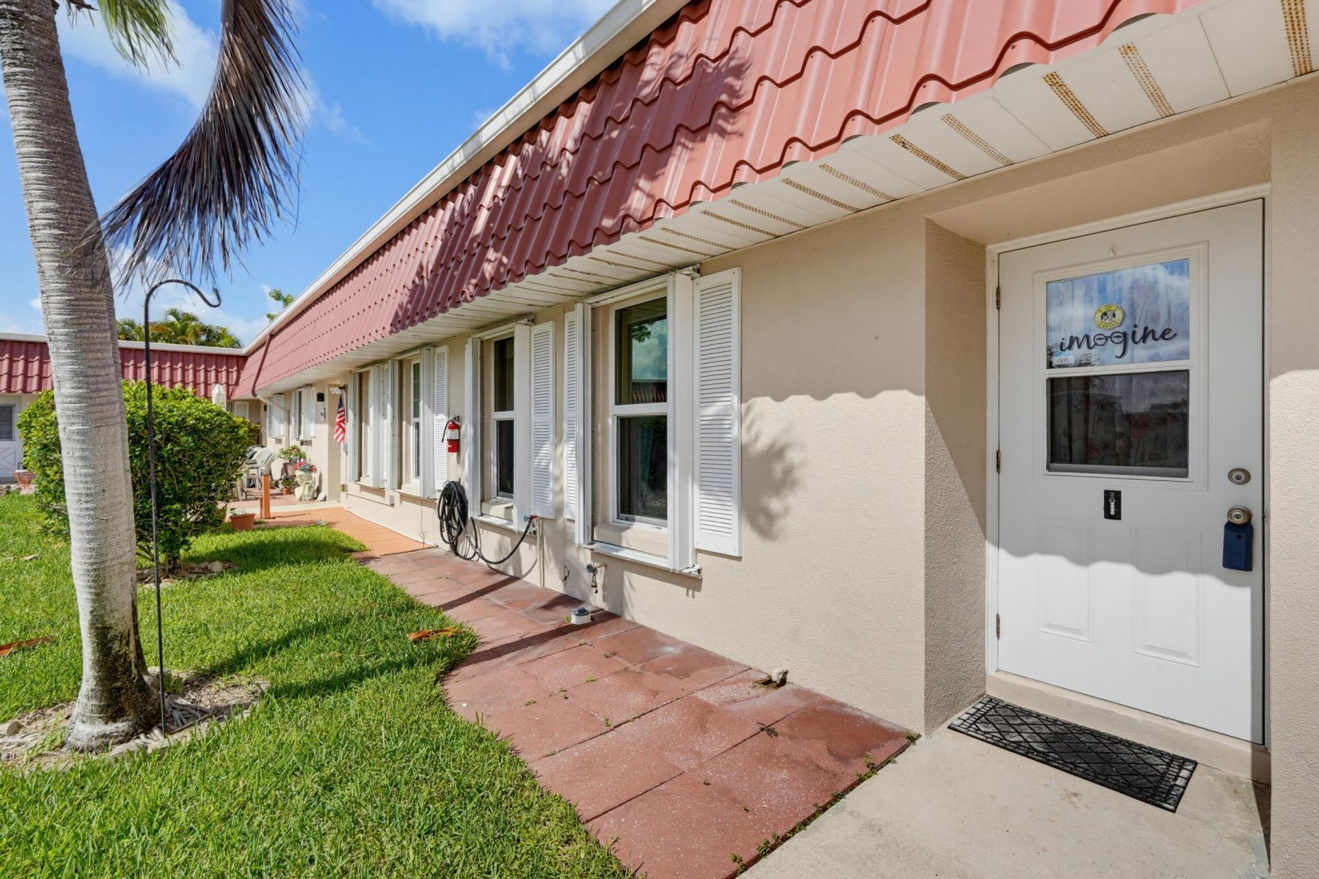 676 Laconia Circle, Unit B, Lake Worth, FL 33467 Photo