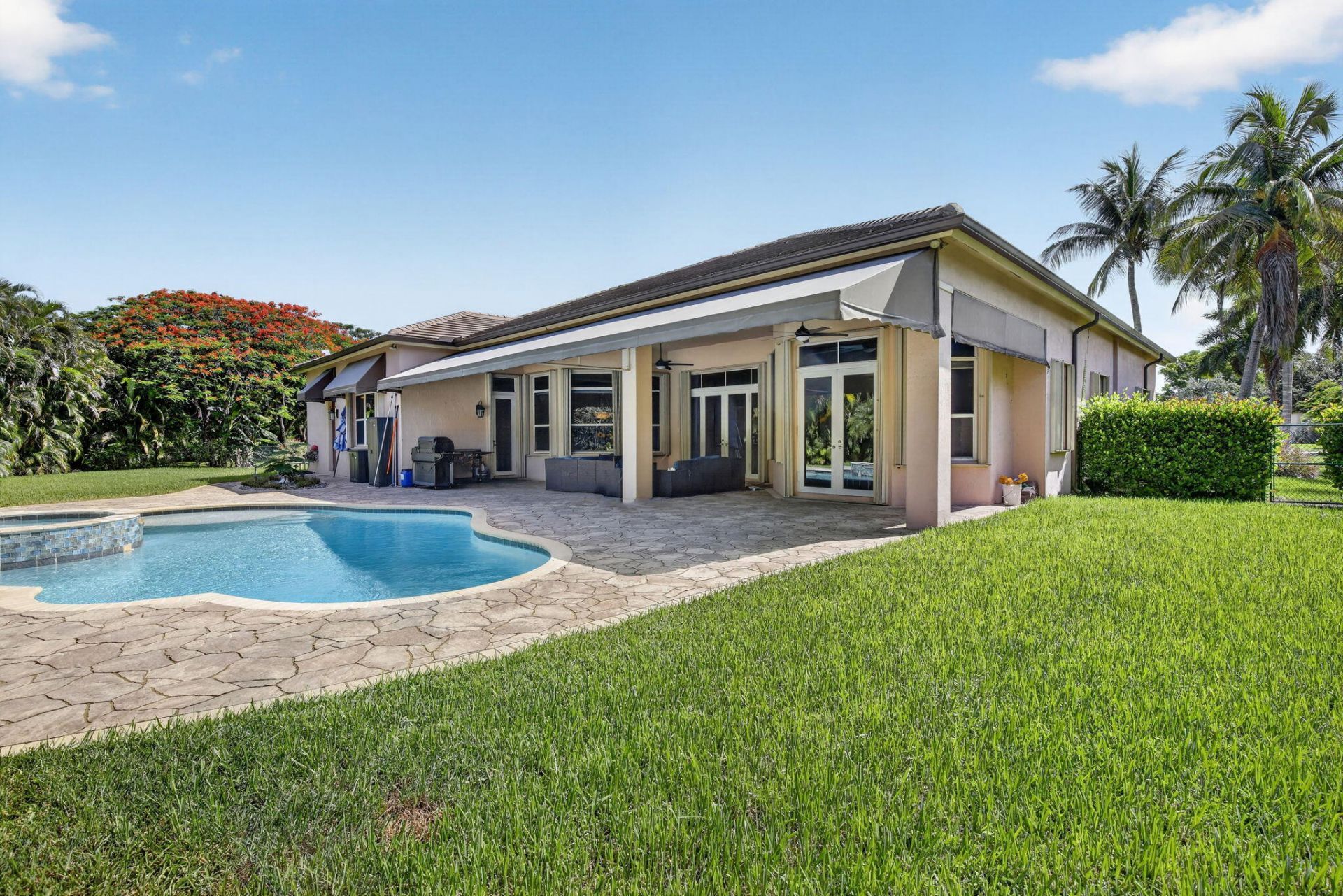 3143 SW 141st Terrace, Davie, FL 33330 Photo