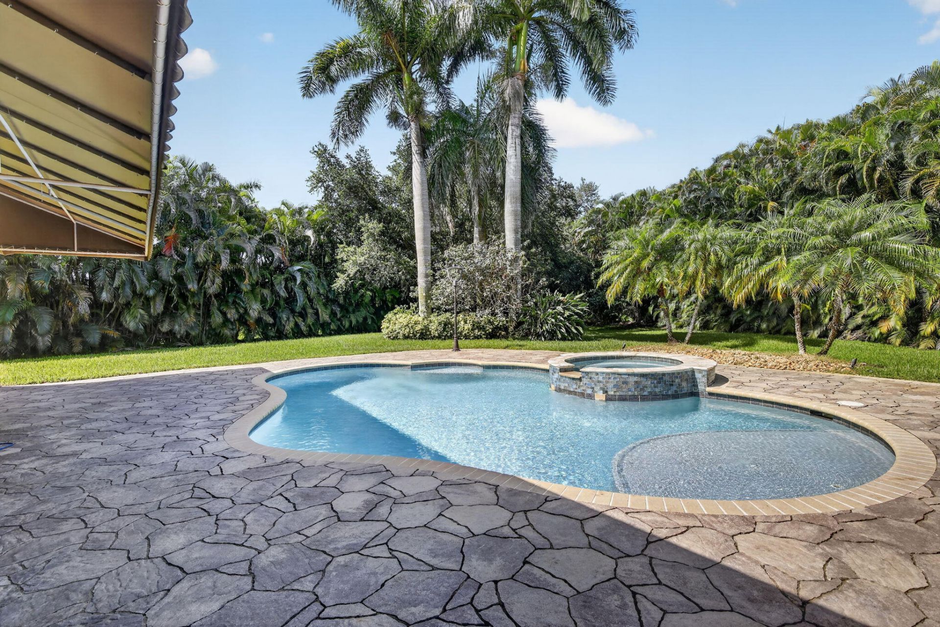 3143 SW 141st Terrace, Davie, FL 33330 Photo