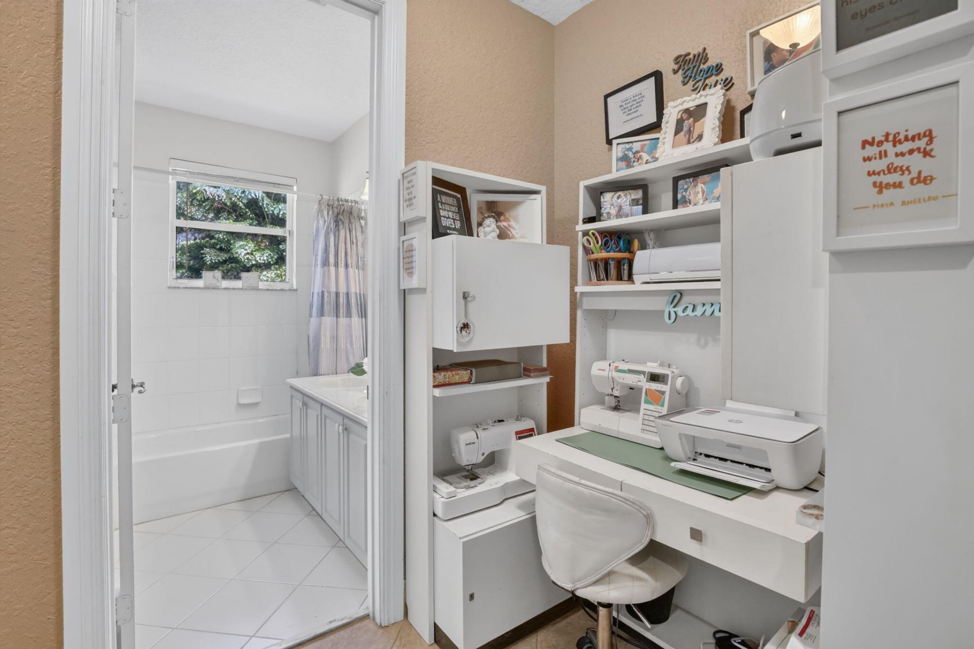 3143 SW 141st Terrace, Davie, FL 33330 Photo