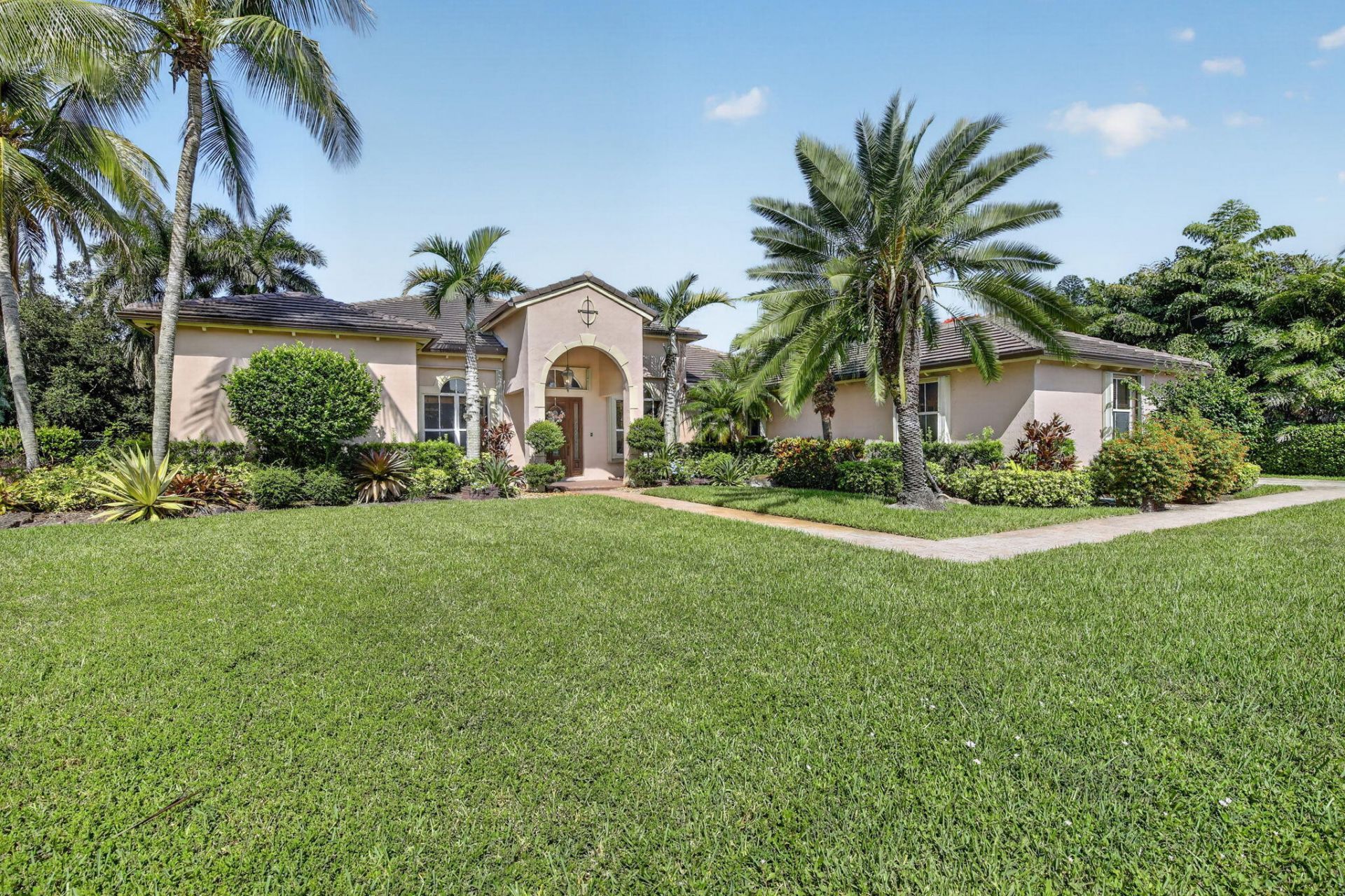 3143 SW 141st Terrace, Davie, FL 33330 Photo
