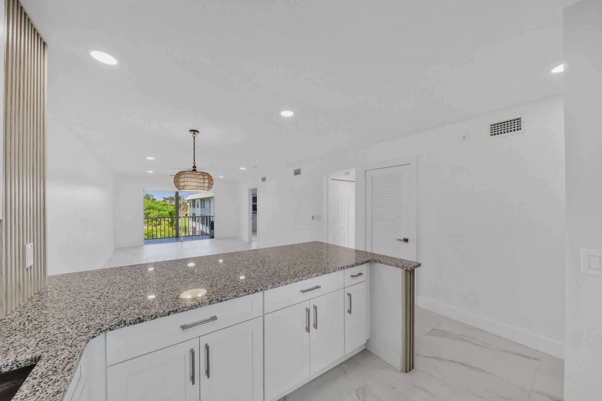 9880 Marina Boulevard, Unit 1536, Boca Raton, FL 33428 Photo