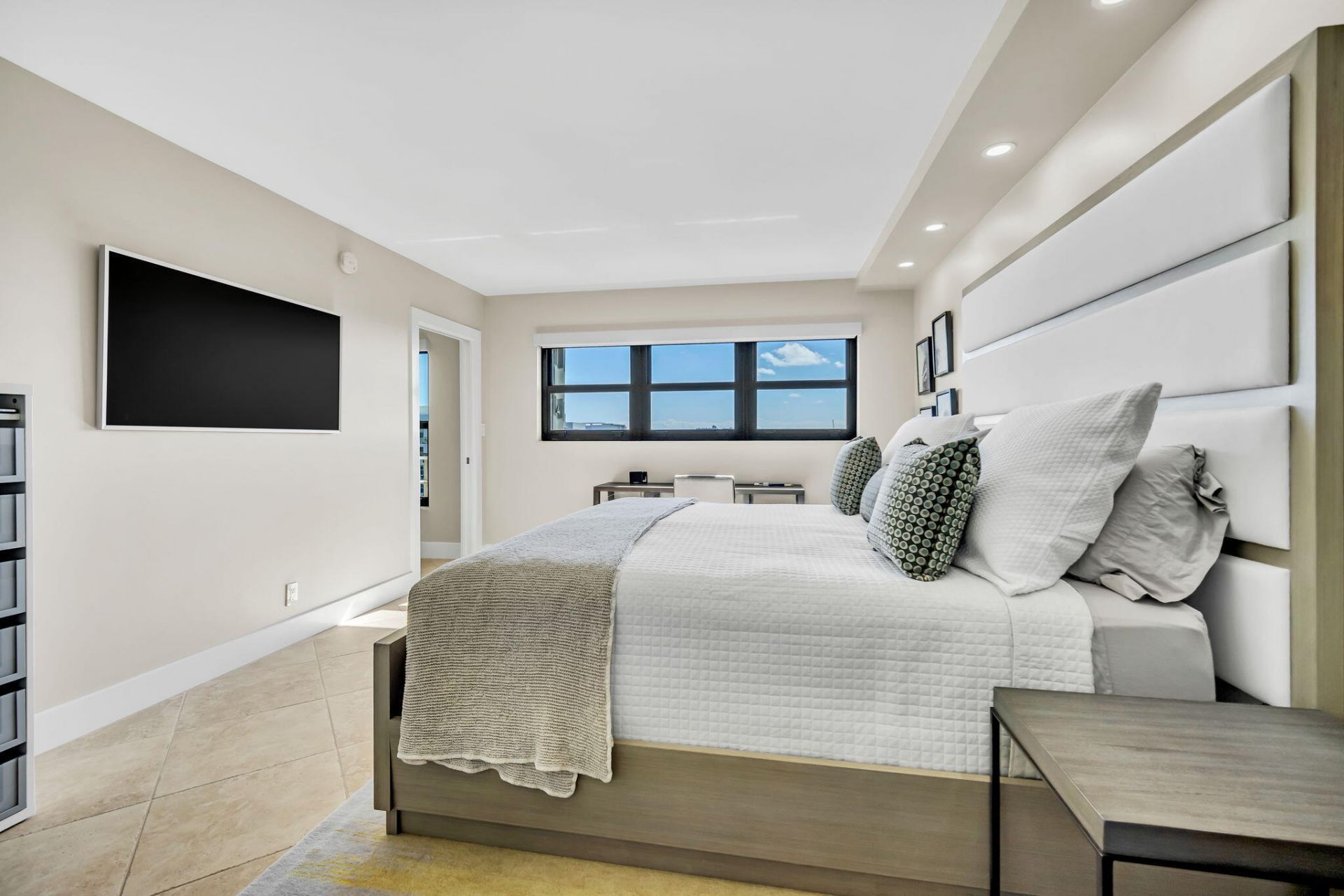 3200 Port Royale Drive N, Unit 902, Fort Lauderdale, FL 33308 Photo