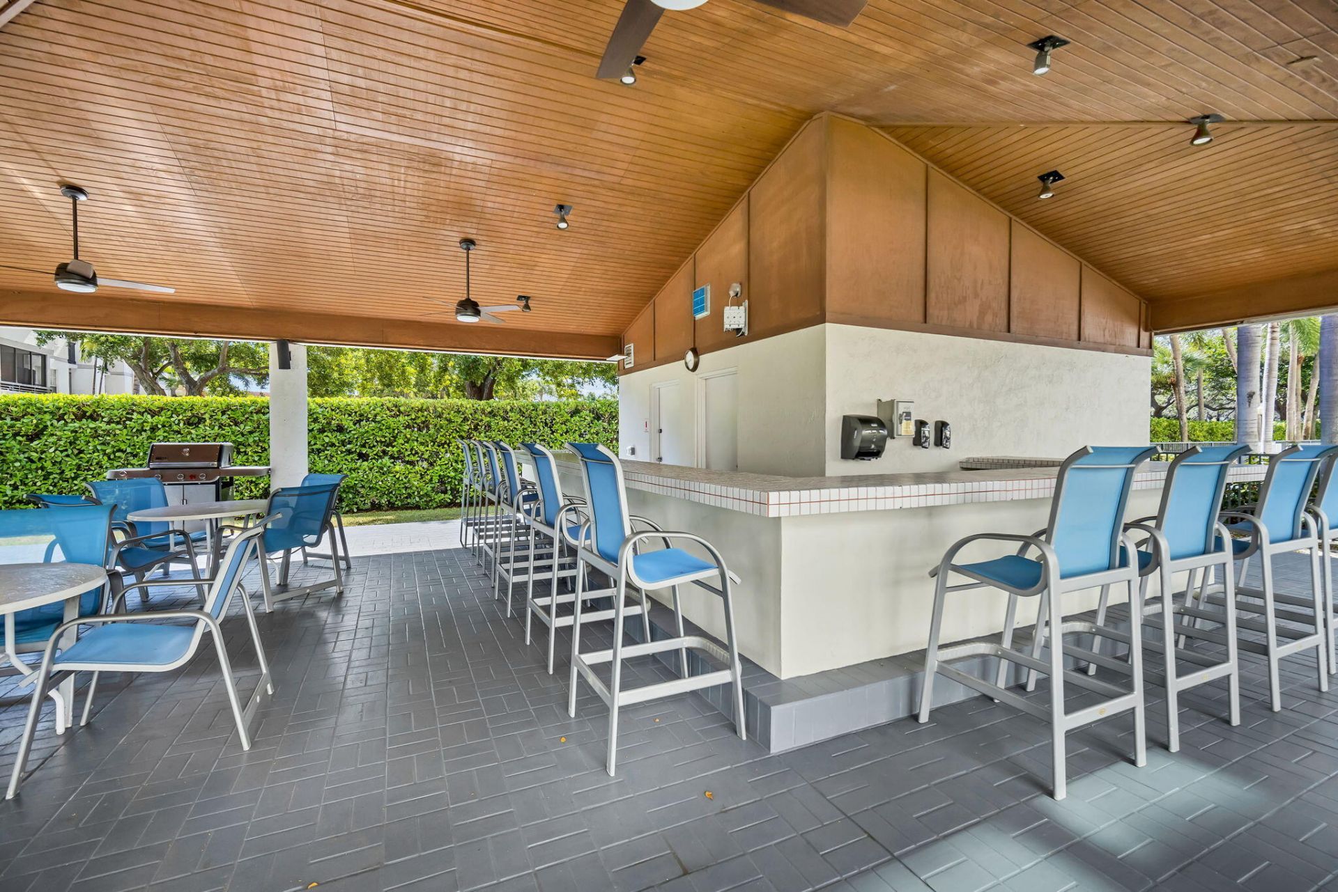 3200 Port Royale Drive N, Unit 902, Fort Lauderdale, FL 33308 Photo