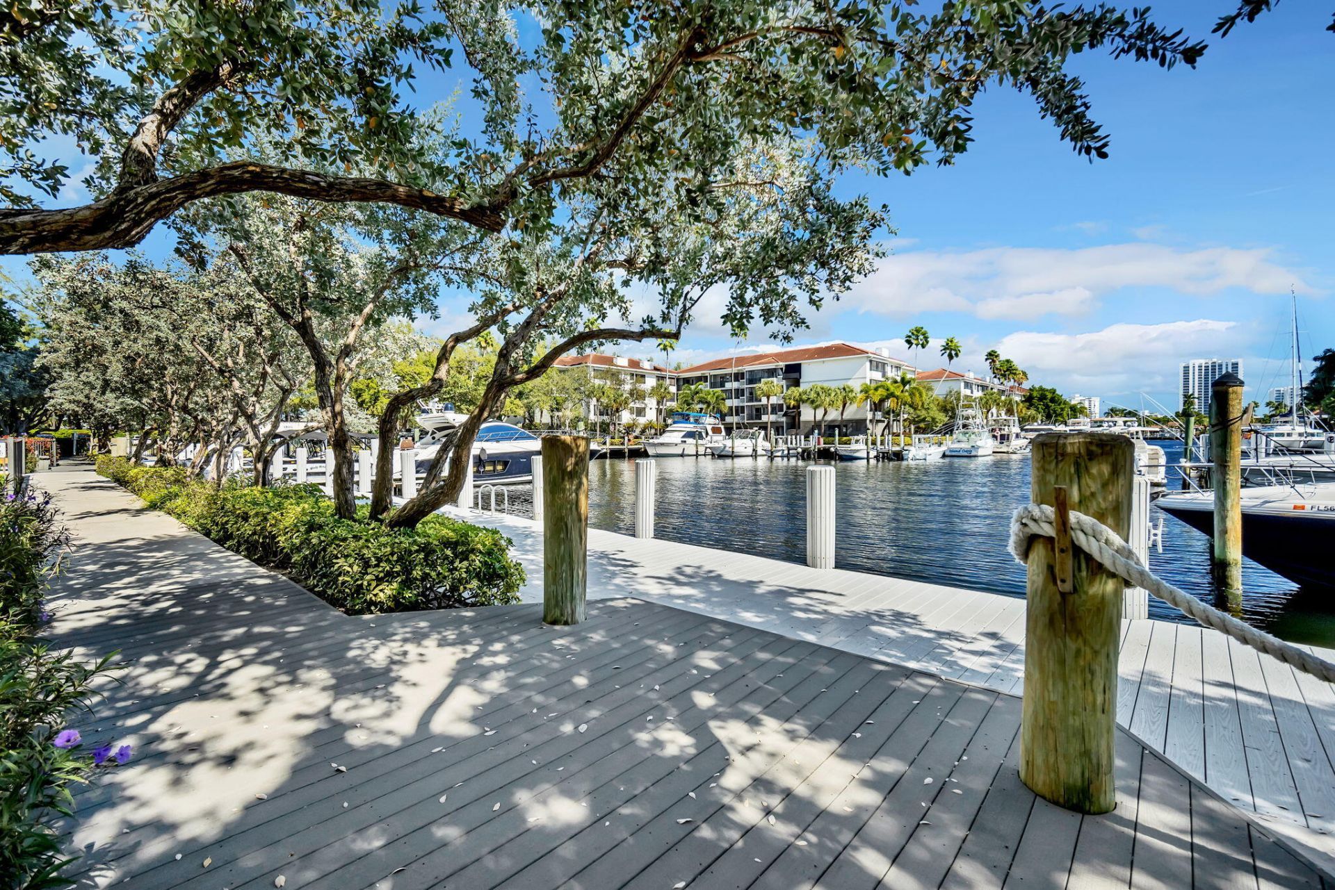 3200 Port Royale Drive N, Unit 902, Fort Lauderdale, FL 33308 Photo