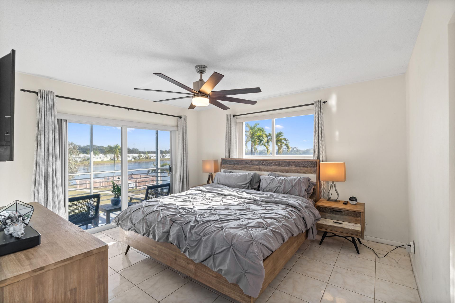 2223 Park Lane, Unit 210, Hollywood, FL 33021 Photo