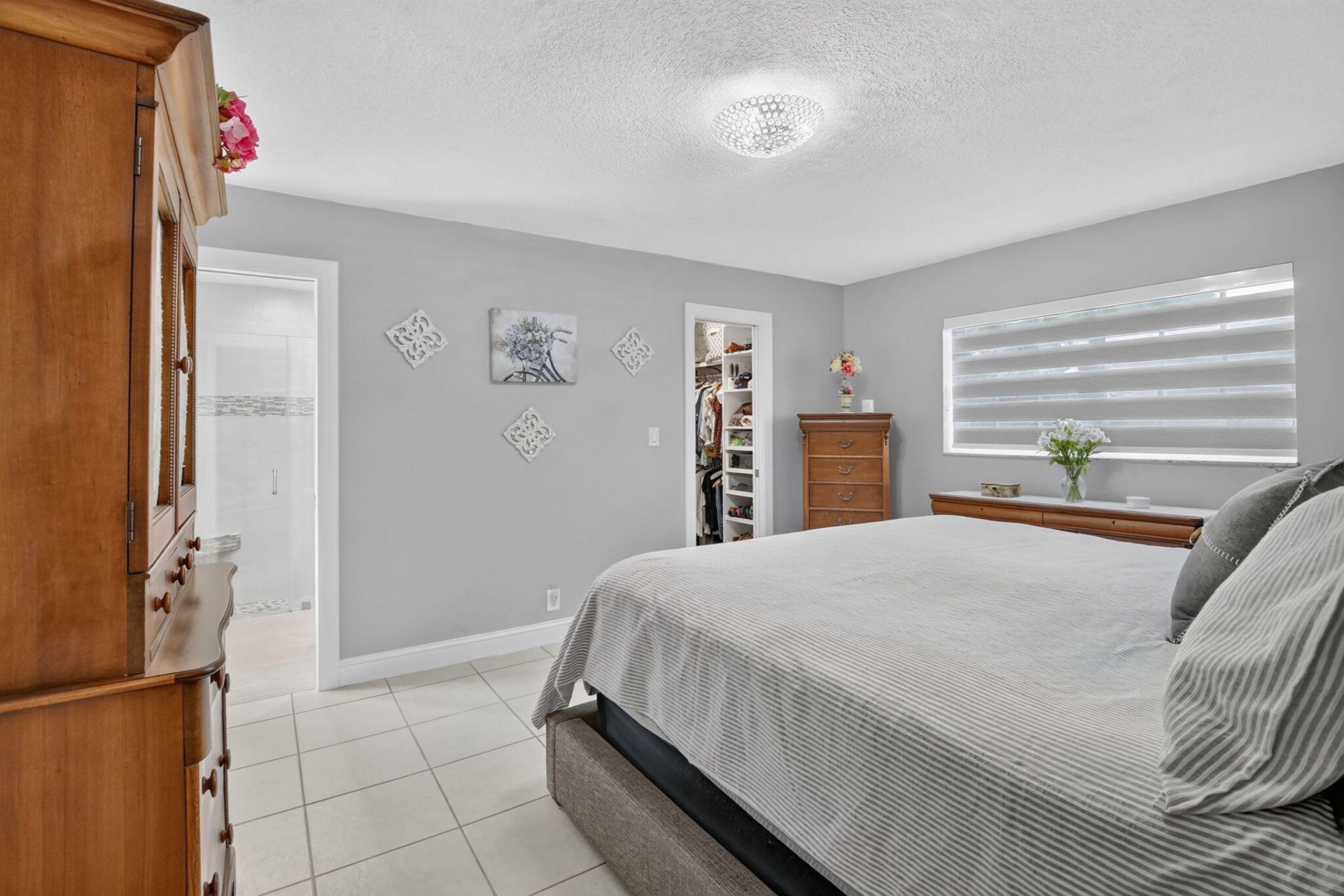 1851 NW 106th Avenue, Pembroke Pines, FL 33026 Photo