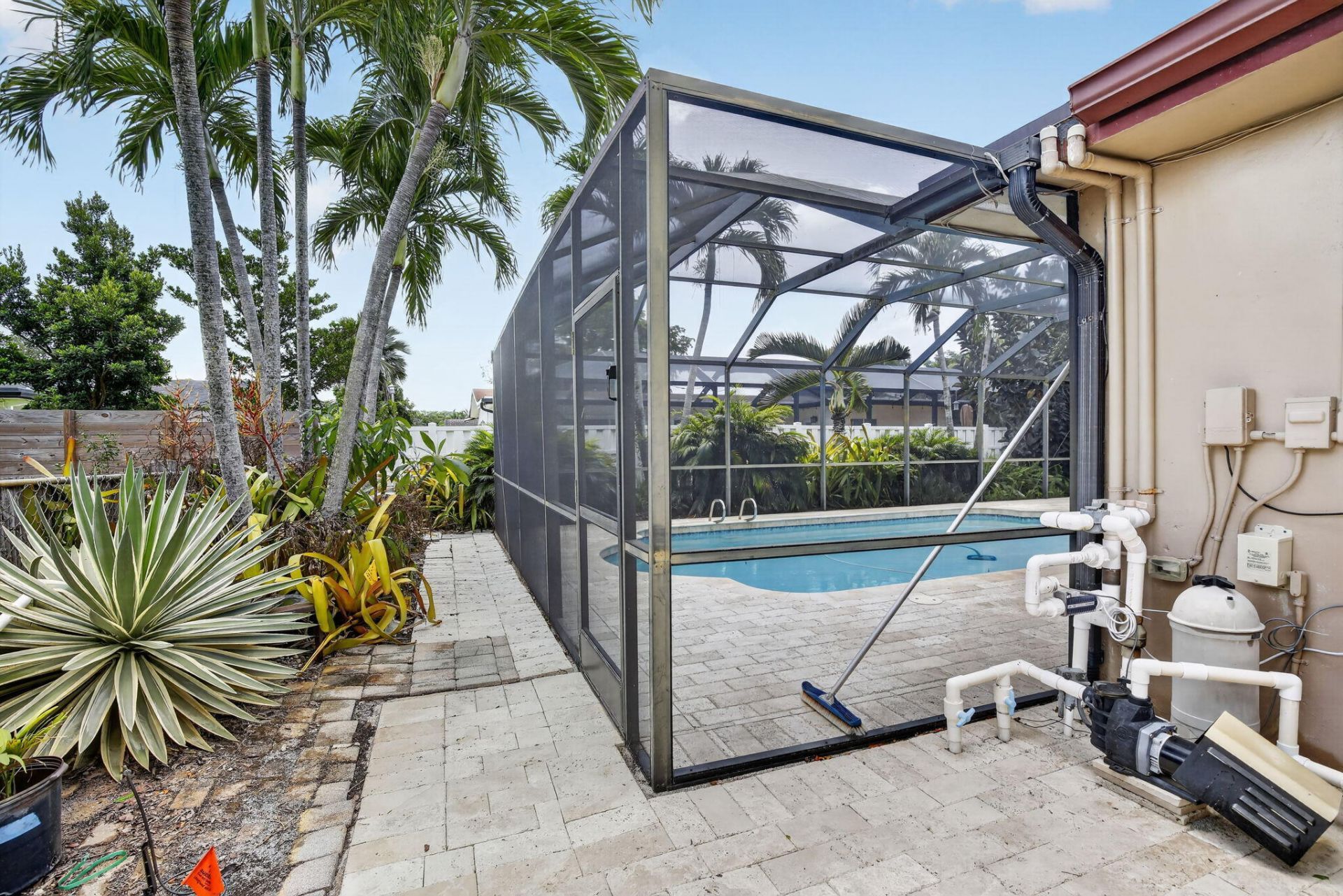 1851 NW 106th Avenue, Pembroke Pines, FL 33026 Photo