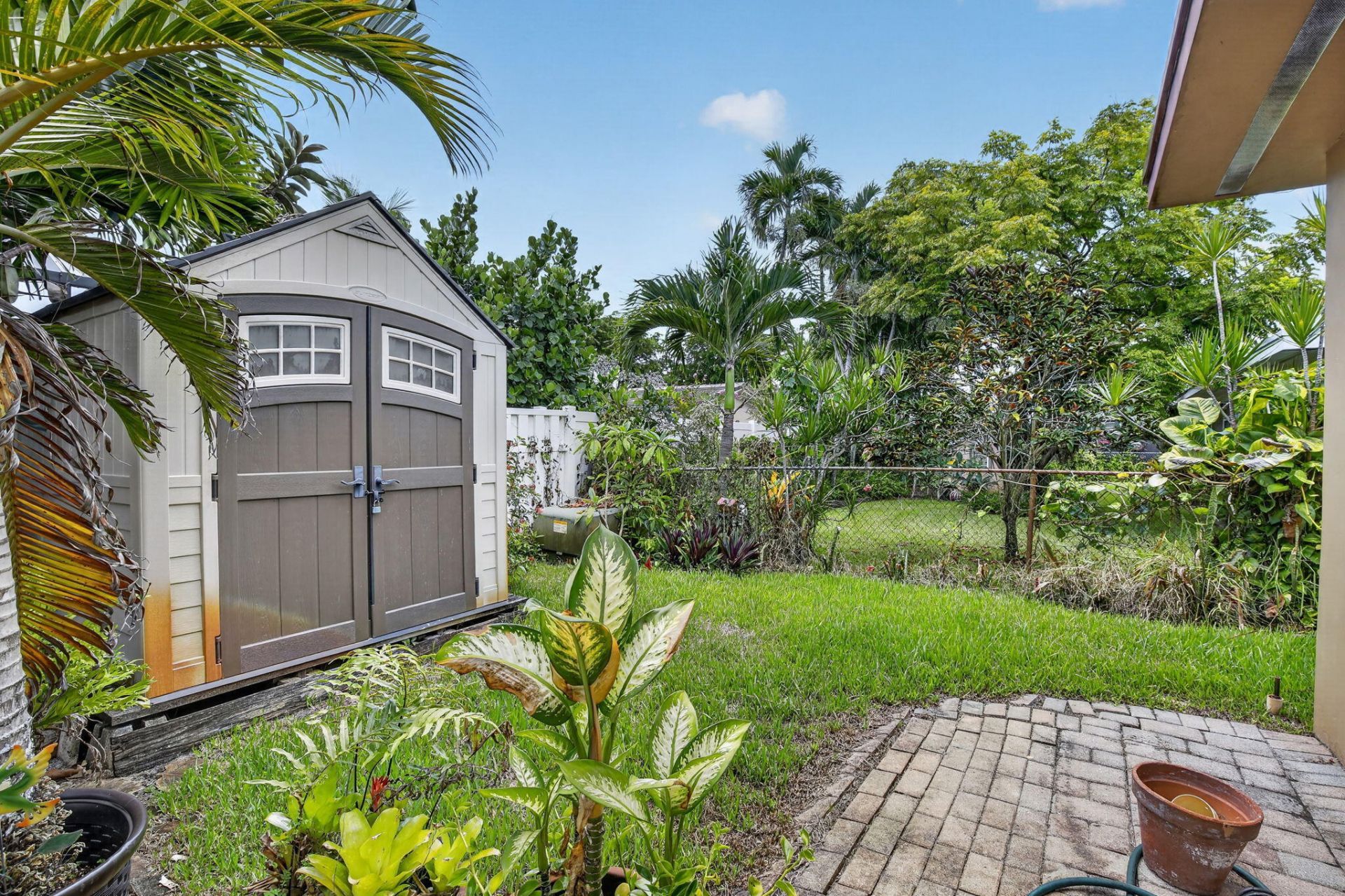 1851 NW 106th Avenue, Pembroke Pines, FL 33026 Photo